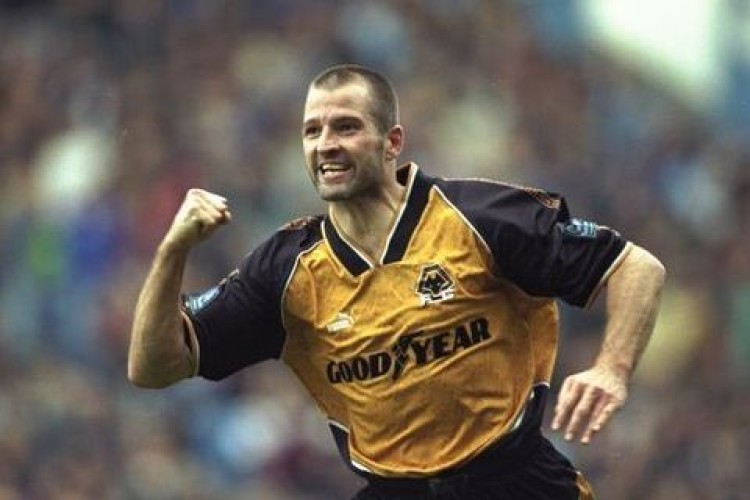 Steve Bull, il Dio di Wolverhampton: dalla third division alla nazionale, nel nome del gol