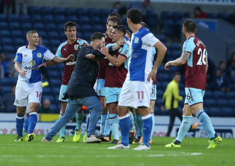 Blackburn vs Burnley: un odio vecchio quanto il gioco del calcio
